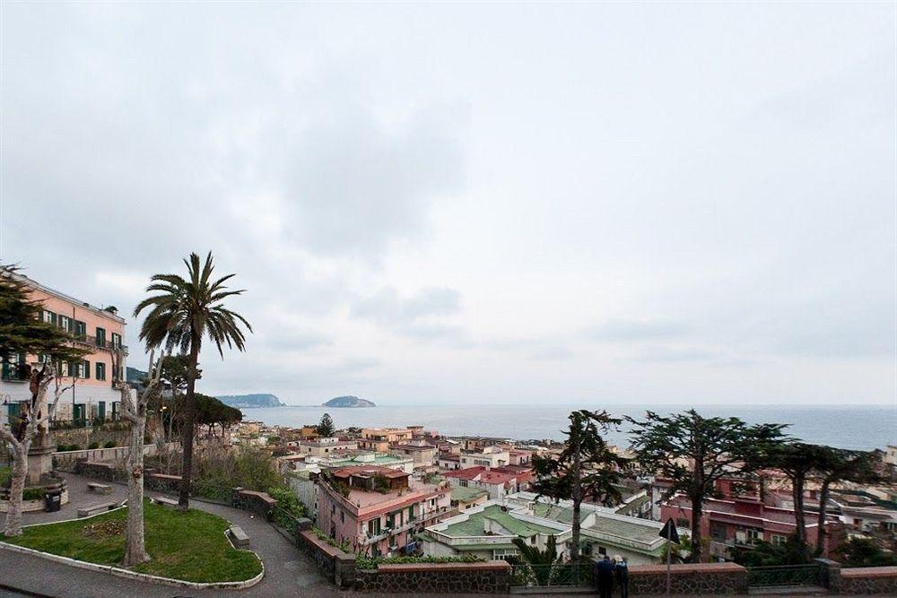 Villa Avellino Historic Residence Pozzuoli Exterior foto